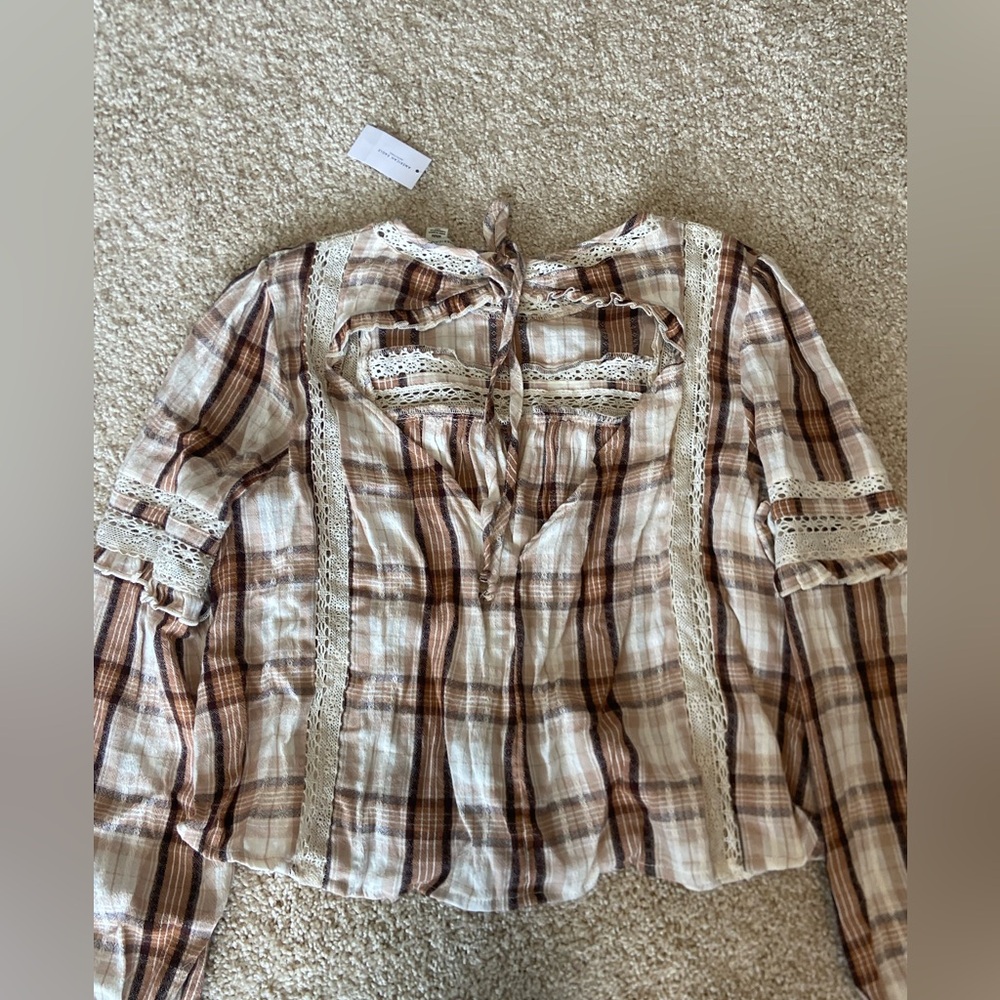 NWT American Eagle Plaid Blouse - Picture 3 of 4